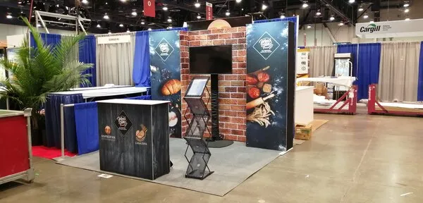 Módulo de información de Mexipan mostrando estrategias de branding en una expo comercial